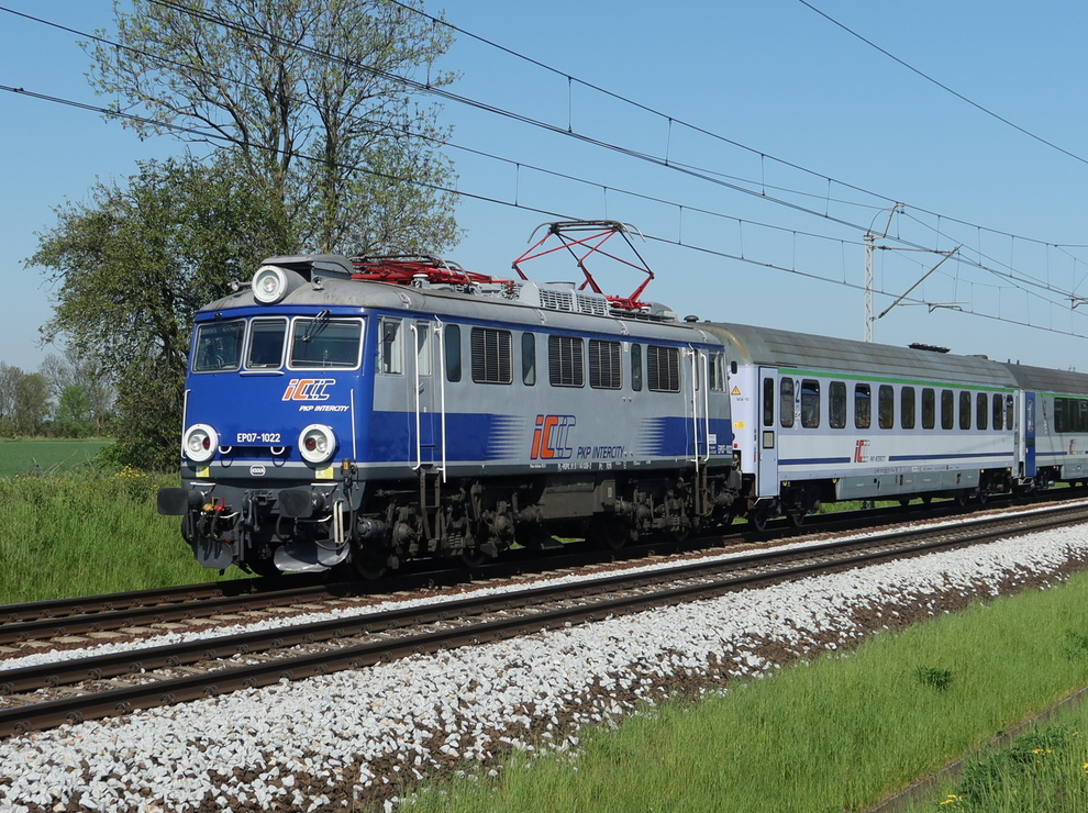 EP07-1022