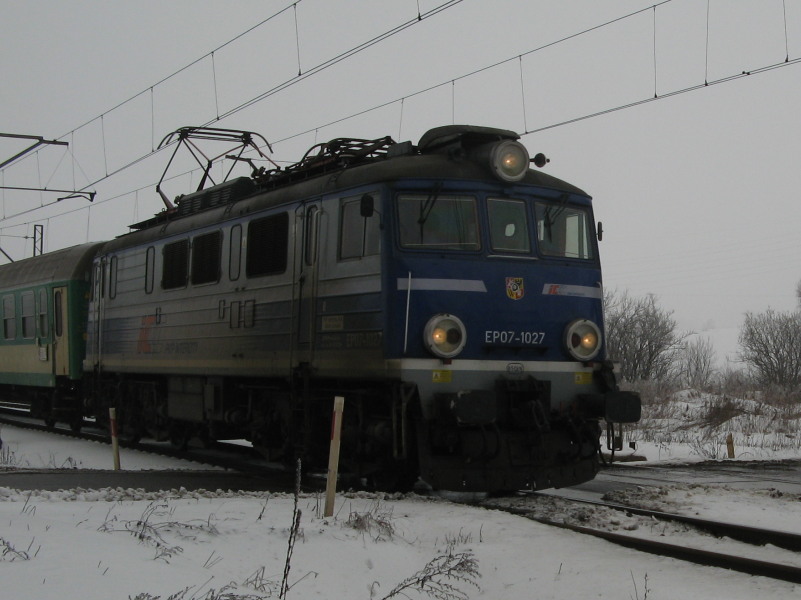 EP07-1027