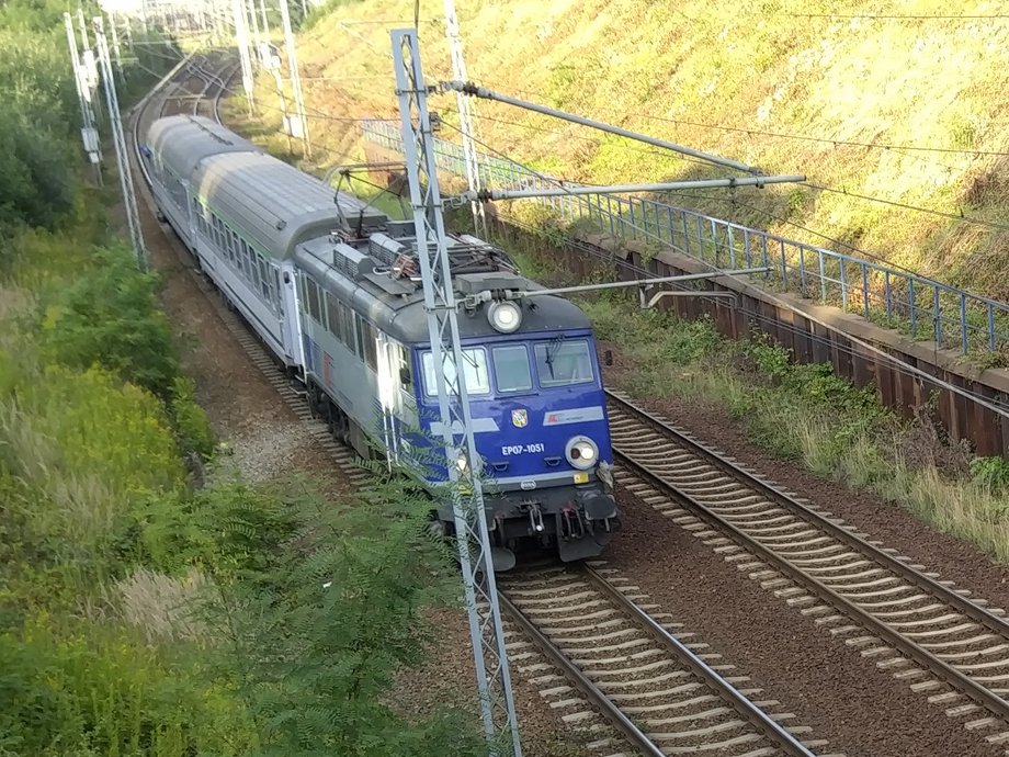 EP07-1051