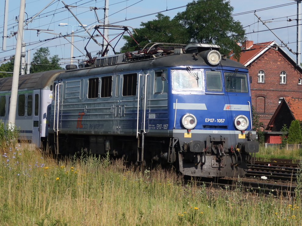 EP07-1057
